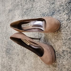 Steve Madden Caryssa Tan Suede Heels